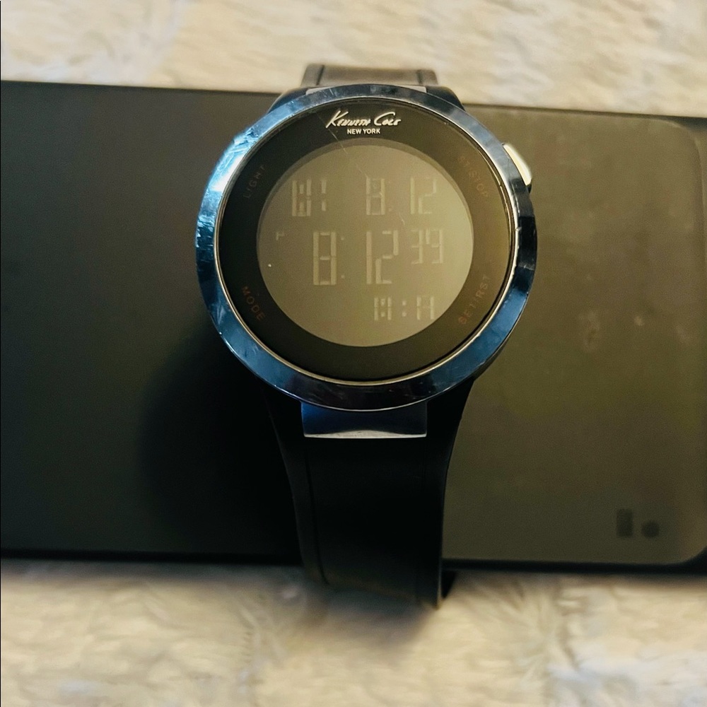 Kenneth Cole Digital Watch